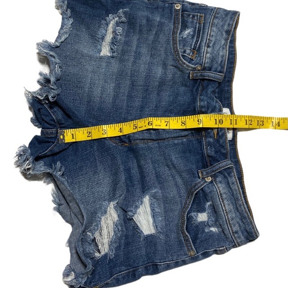 Just USA Shorts Distressed Raw Hem Denim Large - Picture 8 of 12